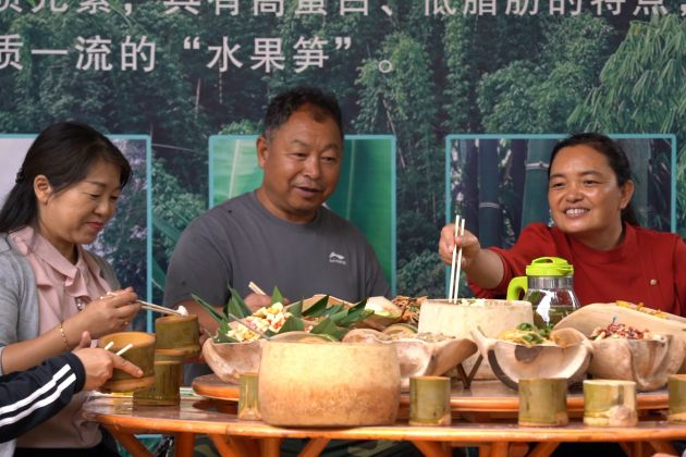 品尝 2022年6月28日王东华摄影