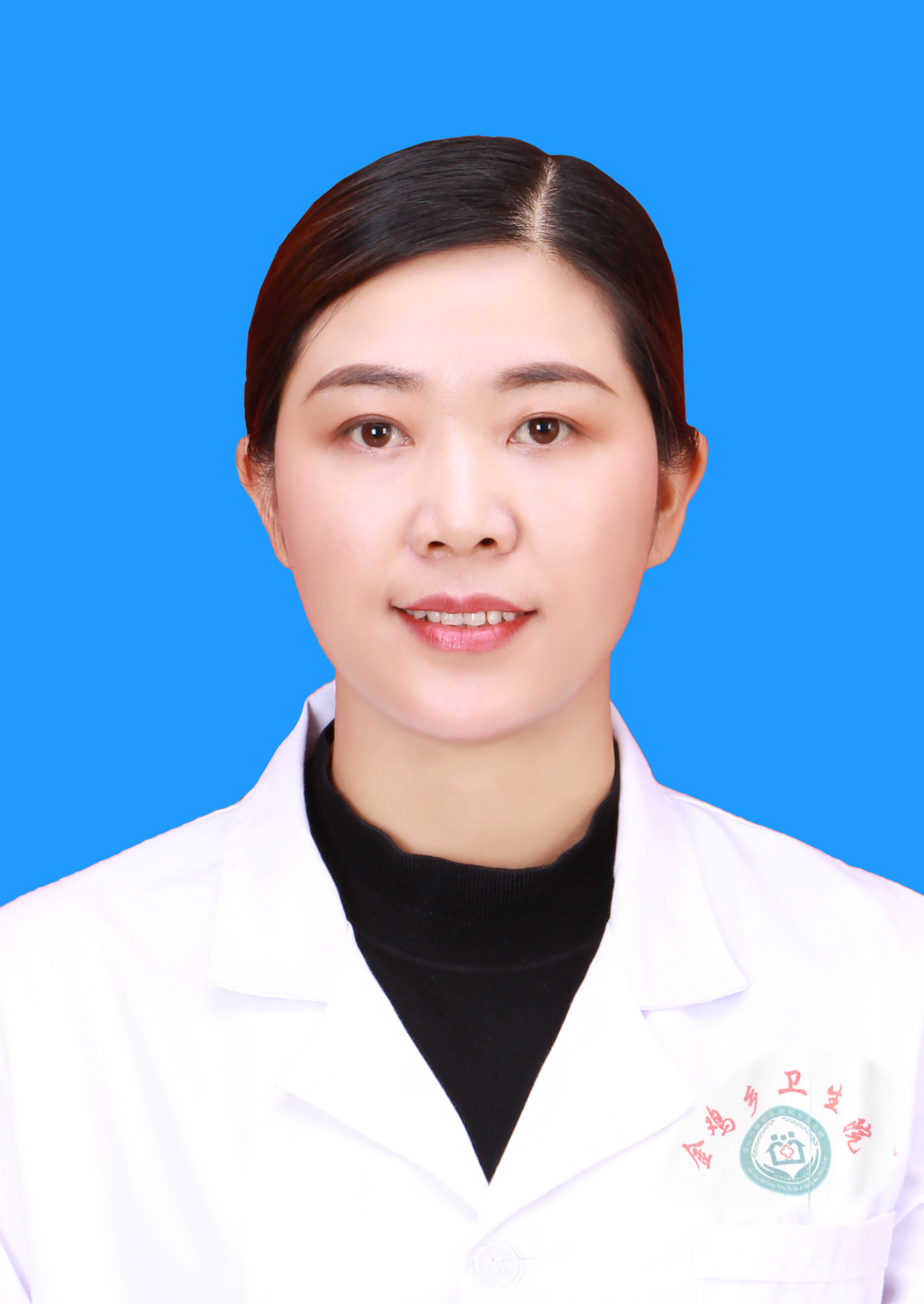 金鸡乡卫生院  谢恩桃   证件照.jpg